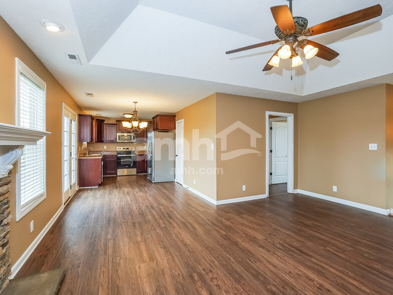 Building Photo - 3758 Gray Fox Dr