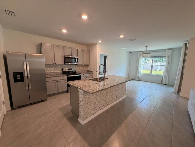 Building Photo - 10888 Quail Grv Wy