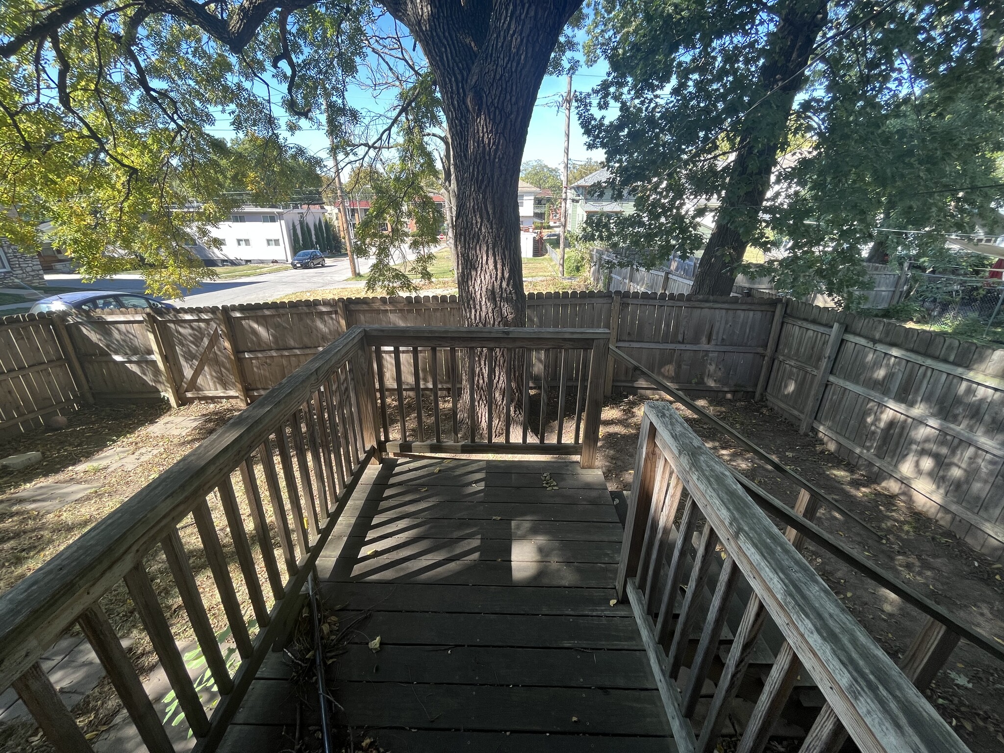Backyard - 4342 Jarboe St