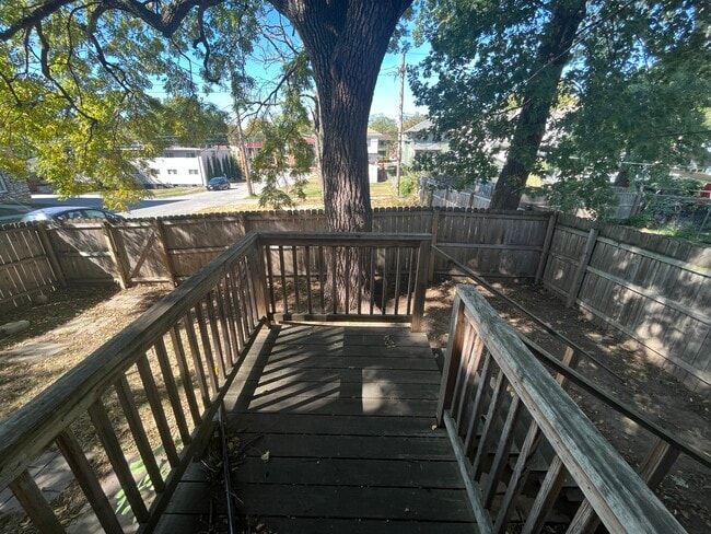 Backyard - 4342 Jarboe St