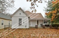 Building Photo - 1206 N Prospect-