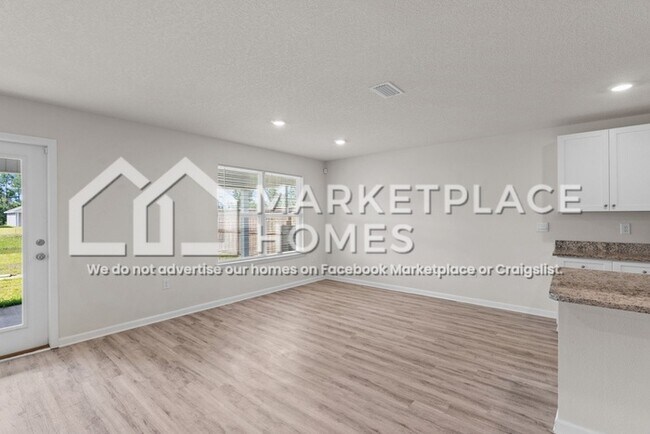 Building Photo - 7504 Delancey St