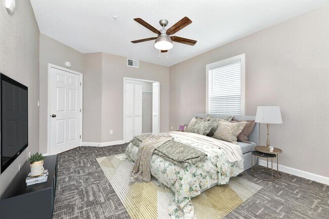 Building Photo - 7503 Atlantis Way
