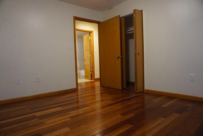 Building Photo - 6302 Jefferson St