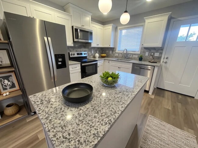 Never Occupied - Brand New 2 bedroom 2 bath Duplex in Kimberling City, MO - Ask us about Move In... - Never Occupied - Brand New 2 bedroom 2 bath Duplex in Kimberling City, MO -  Ask us about Move In...