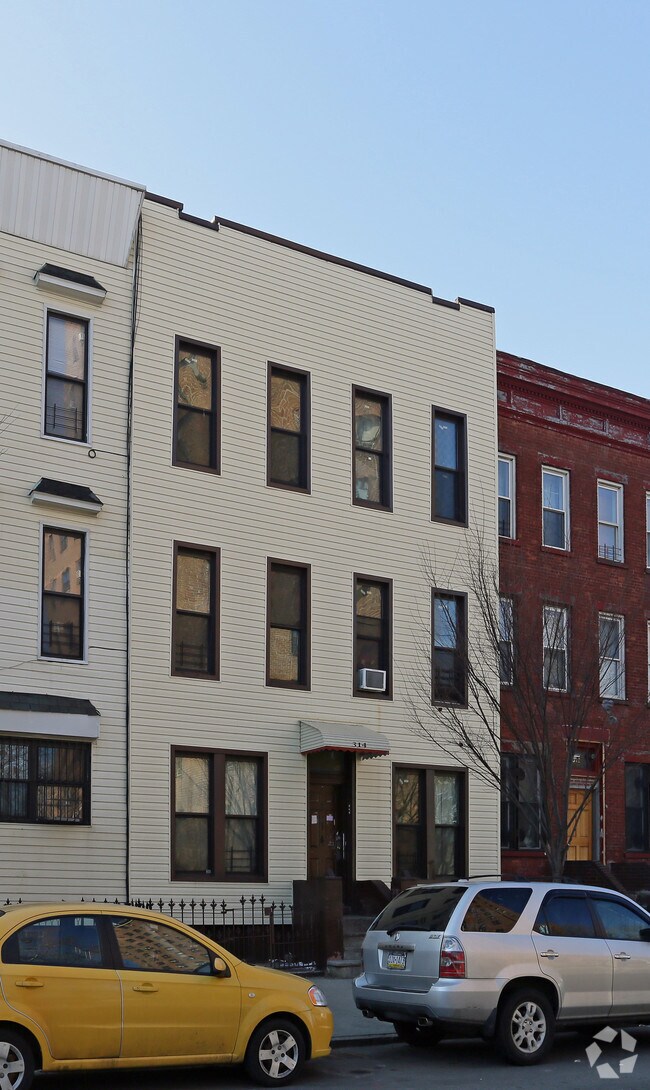 Primary Photo - 314 Macdougal St