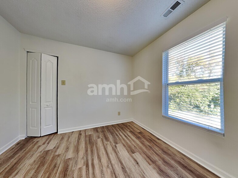 Building Photo - 1456 Prairie Valley Dr