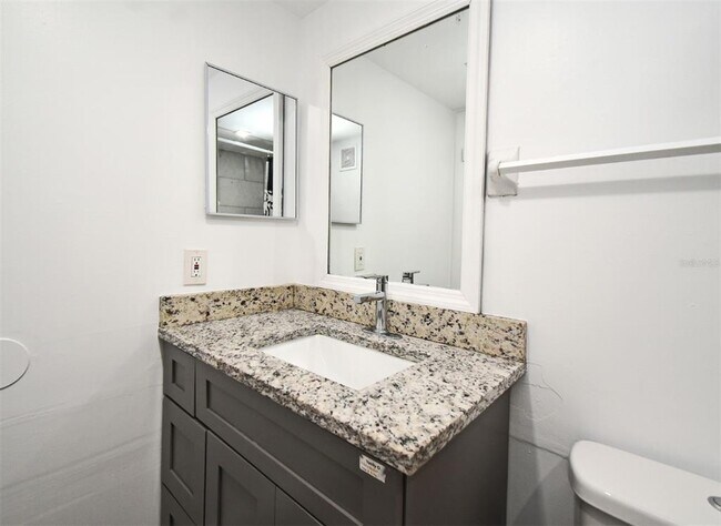 Building Photo - 3057 Aaron Burr Ave