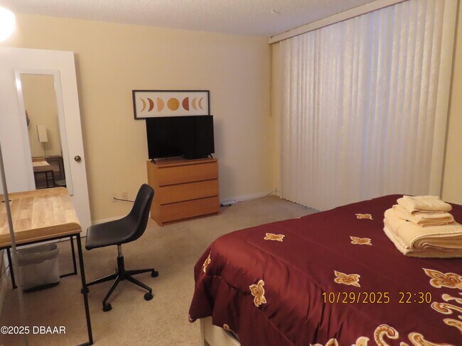 Building Photo - 3047 S Atlantic Ave