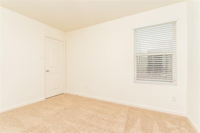 Building Photo - 440 Canoe Way