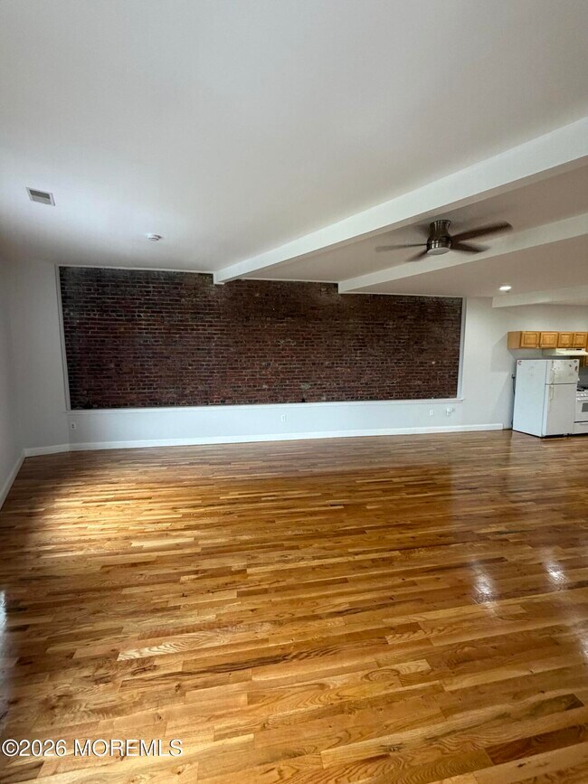 Building Photo - 625 Cookman Ave