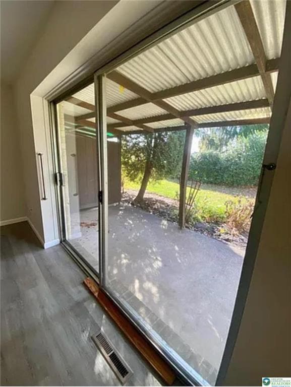 Building Photo - 328 Carver Dr