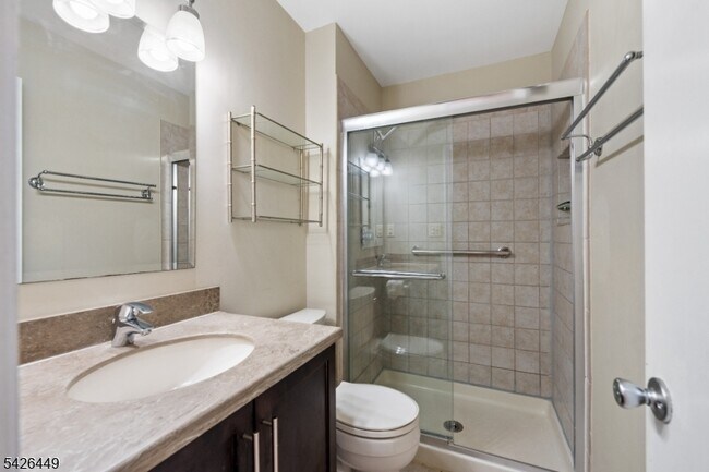 Building Photo - 257 Gemini Dr