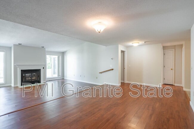 Building Photo - 44 Walden Pond Dr