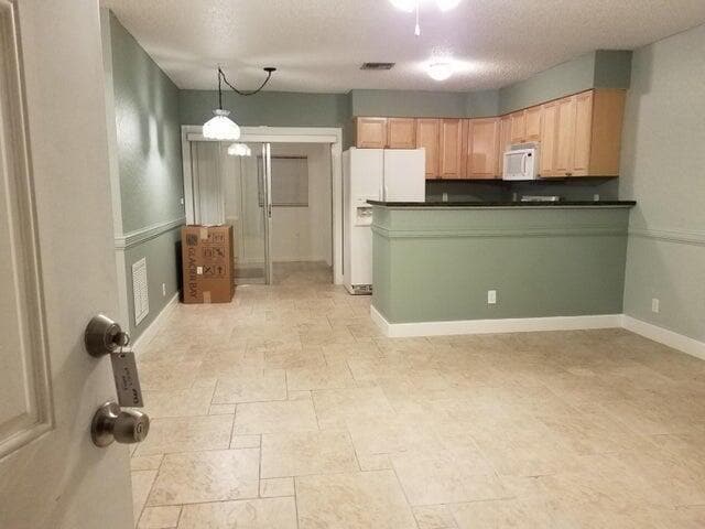 Building Photo - 2843 Duke Ln