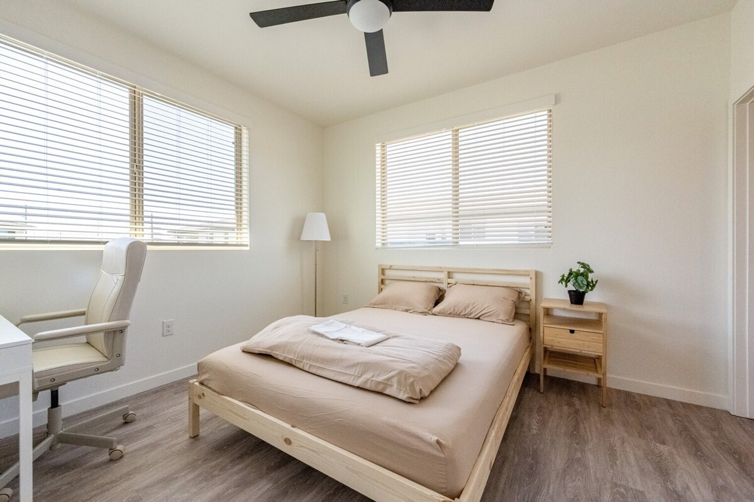 Building Photo - 6113 Yuzu Pl