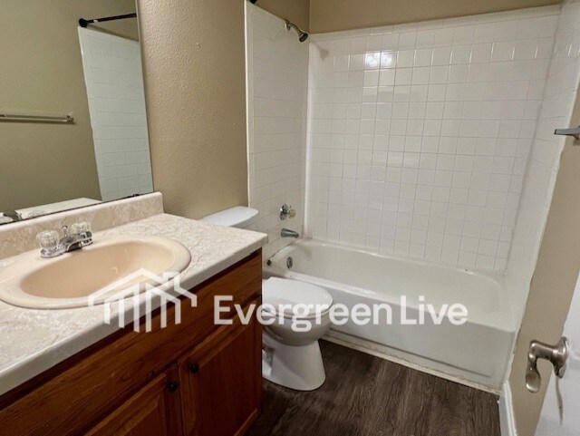 Building Photo - 203 Barrow Ct