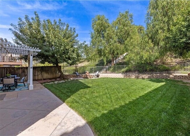 Building Photo - 20334 Colina Dr