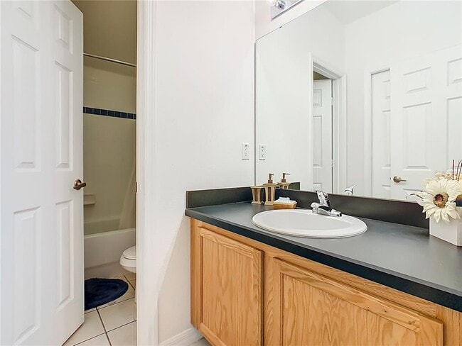 Building Photo - 334 Cadiz Loop