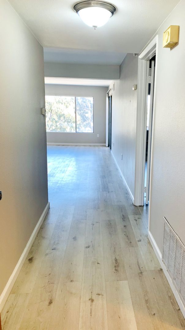 Building Photo - COZY 2BD/2BA CONDO AVAILABLE IN SAN DIEGO