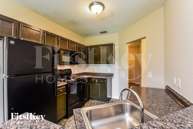 Building Photo - 6840 Abady Ln