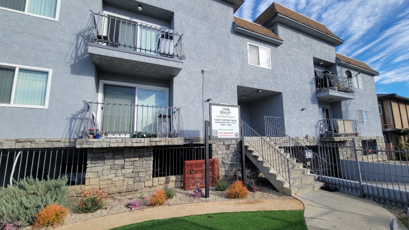 Building Photo - 13347 Victory Blvd