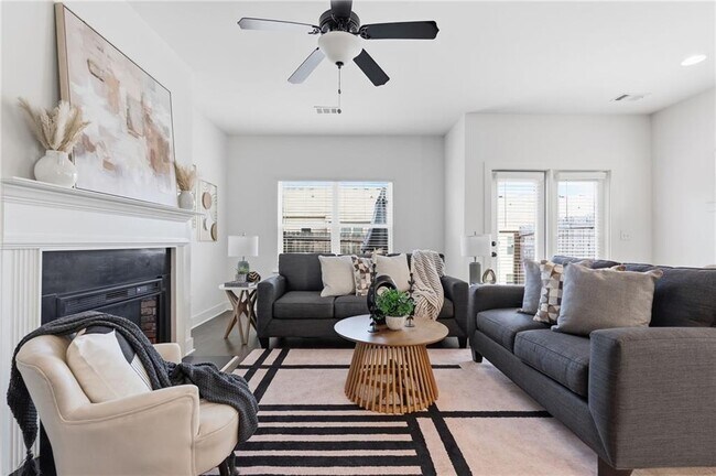 Building Photo - 1883 Plainsboro Dr