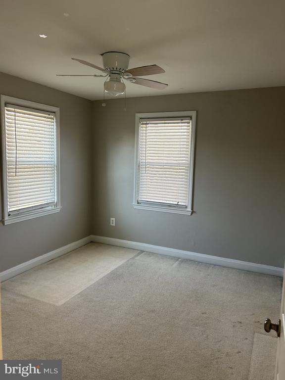 Building Photo - 1728 Redwood Ave