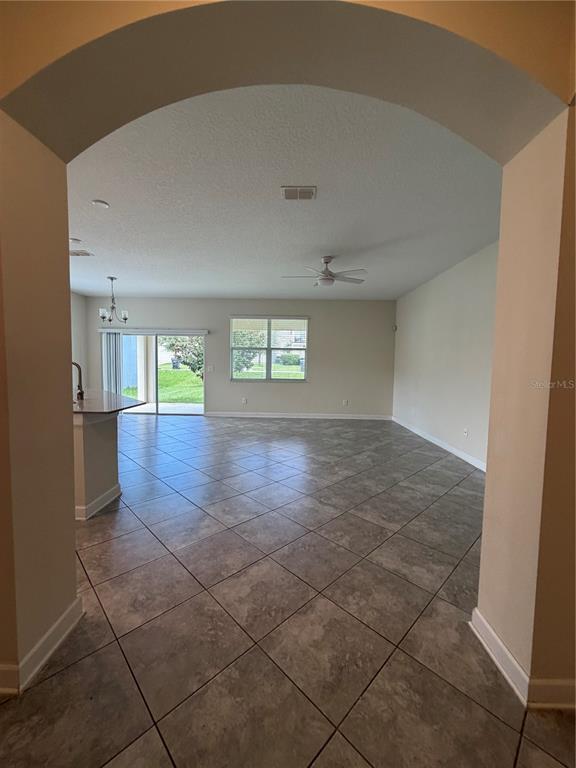 Building Photo - 15055 Driftwater Dr