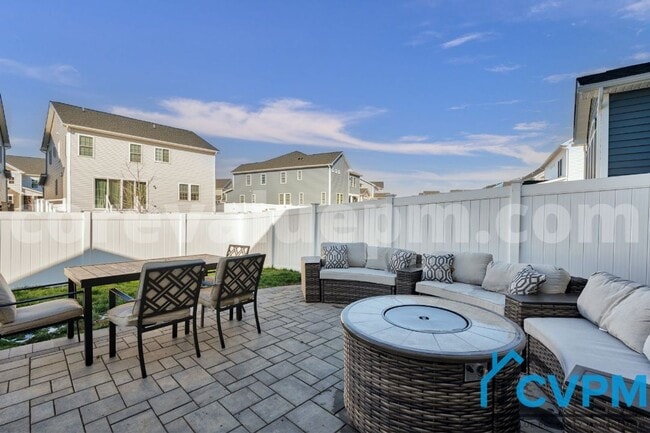 Building Photo - 2636 Orchard Oriole Way