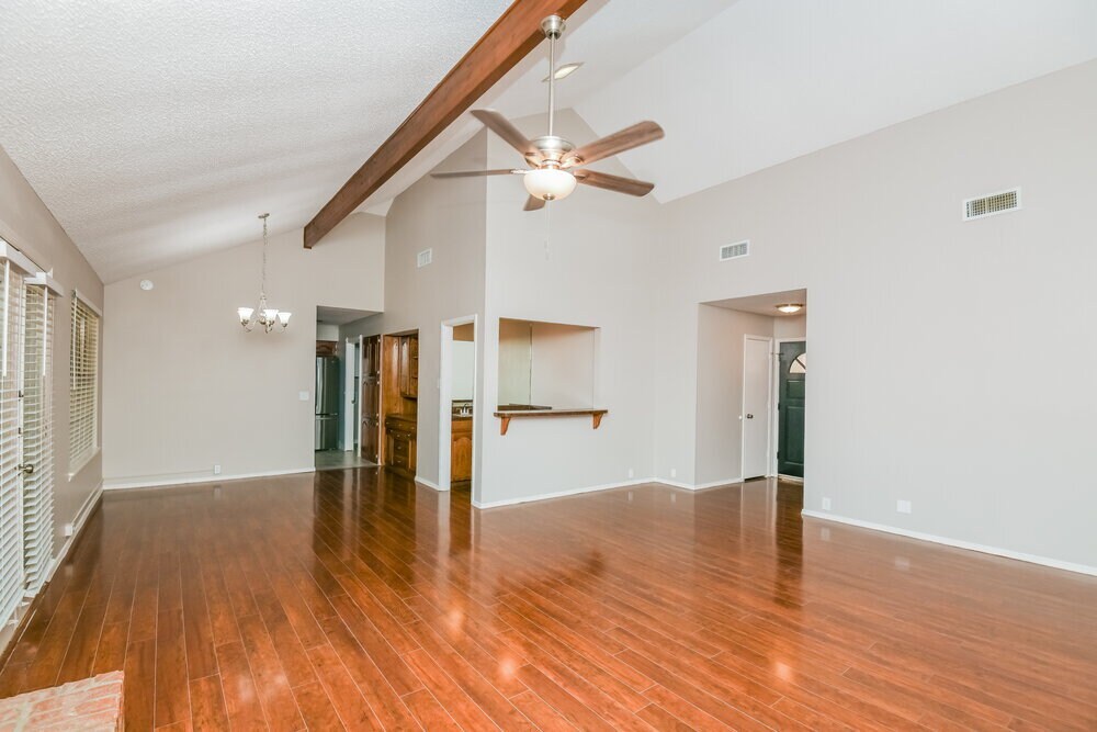 Building Photo - 1307 Brookfield Ln