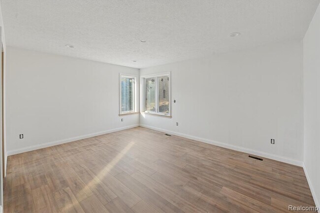 Building Photo - 4565 Katherina Z Pl