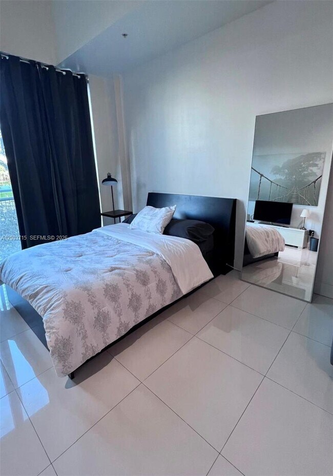 Building Photo - 244 Biscayne Blvd