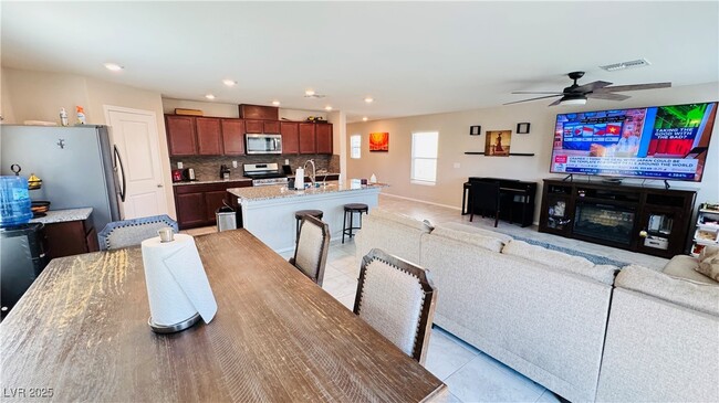 Building Photo - 5787 Amber Orchard Ct