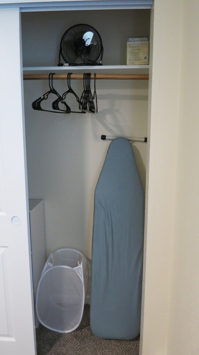 Building Photo - Hope Street