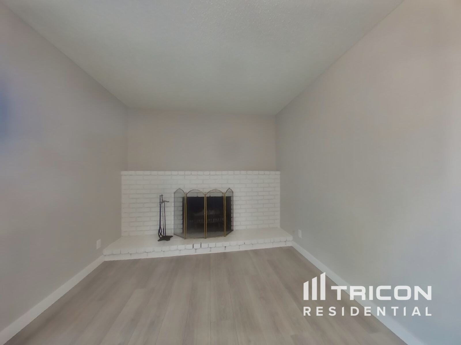 Building Photo - 1508 Crestview Dr