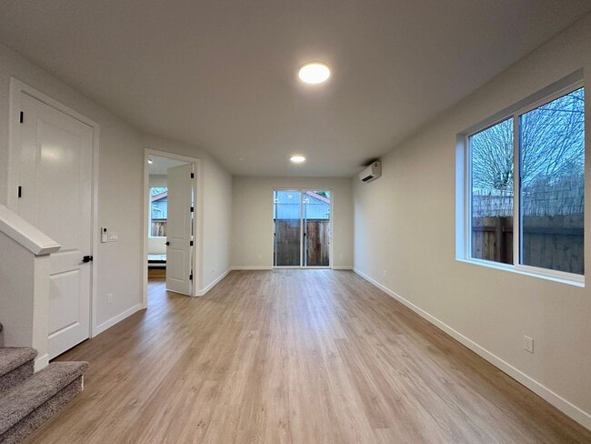 Building Photo - Brand New Built Single-Family Home in Powellhurst-Gilbert!