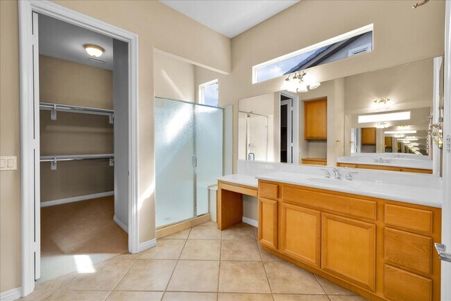Building Photo - 61255 Portulaca Dr