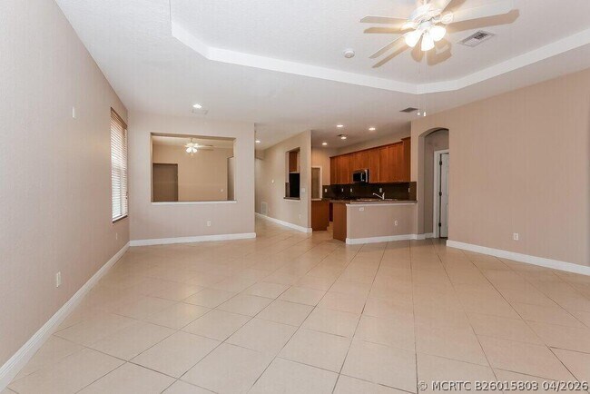 Building Photo - 4312 N Magnolia Cir
