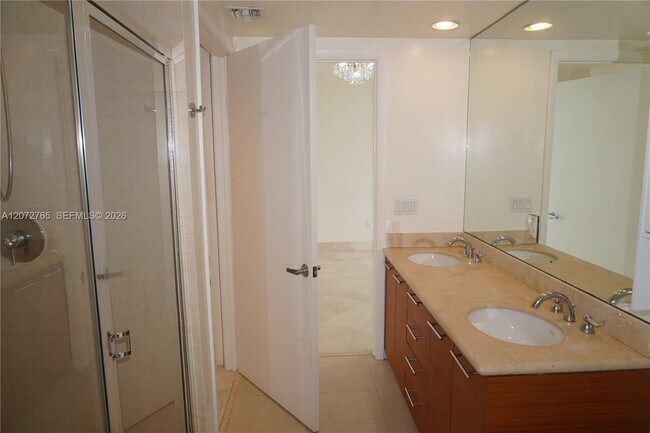 Building Photo - 50 Biscayne Blvd