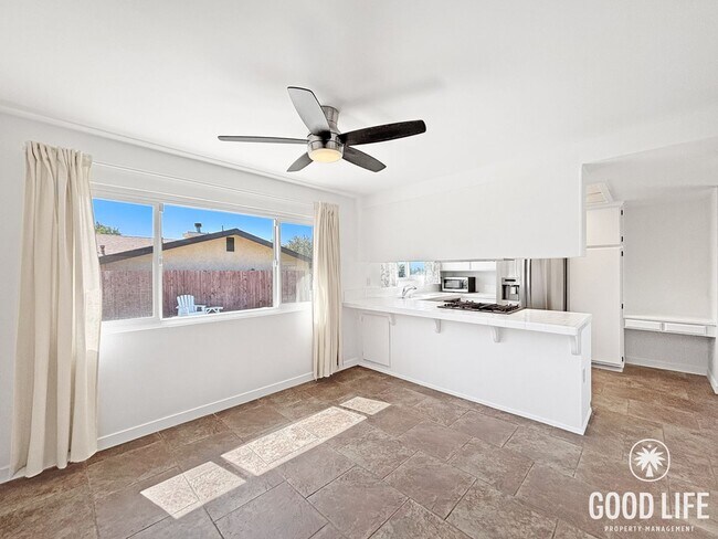 Building Photo - Beautiful 3BD/2BA House in Encanto W/ A/C, W/D, 2-Car Garage, Large Front & Backyard!