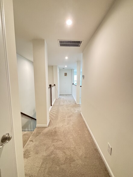 Building Photo - 3411 Antler View Dr