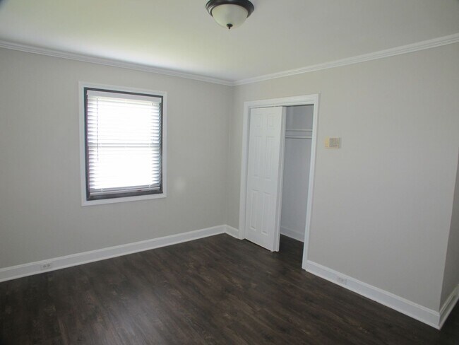 Building Photo - One Story Home For Residential or Institutional/Office Use in Harrisburg NC!