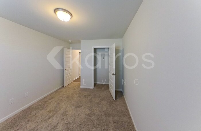 Building Photo - 132 Western Red Cedar Dr