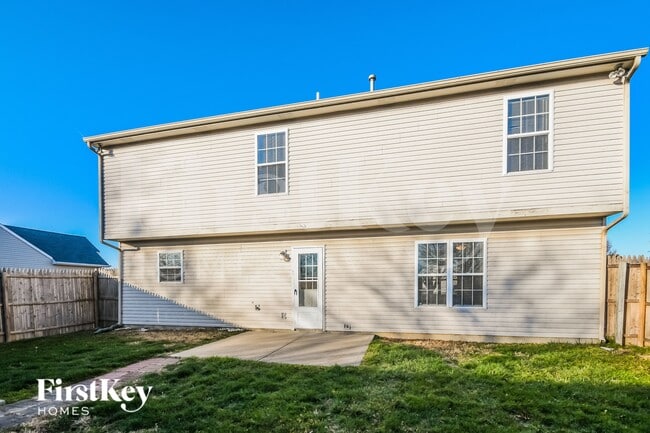 Building Photo - 1005 Quarterhorse Run