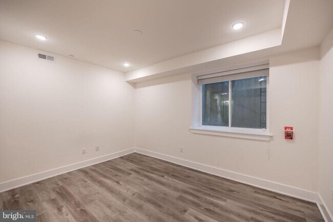 Building Photo - 1429 Germantown Ave