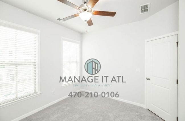 Building Photo - Elegant 4 Bedroom Townhome in Prime in Doraville