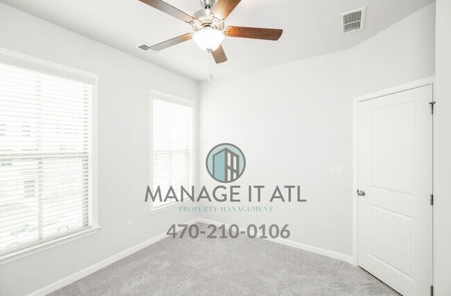 Building Photo - Elegant 4 Bedroom Townhome in Prime Location near HWY 285 in Doraville