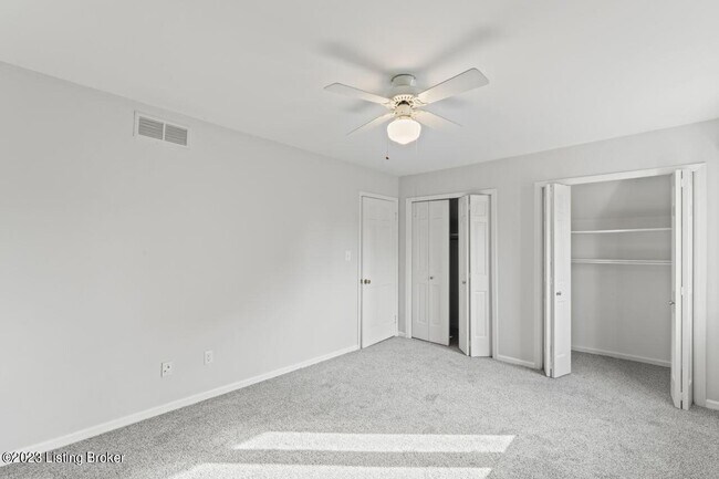 Building Photo - 3002 Lime Kiln Ln