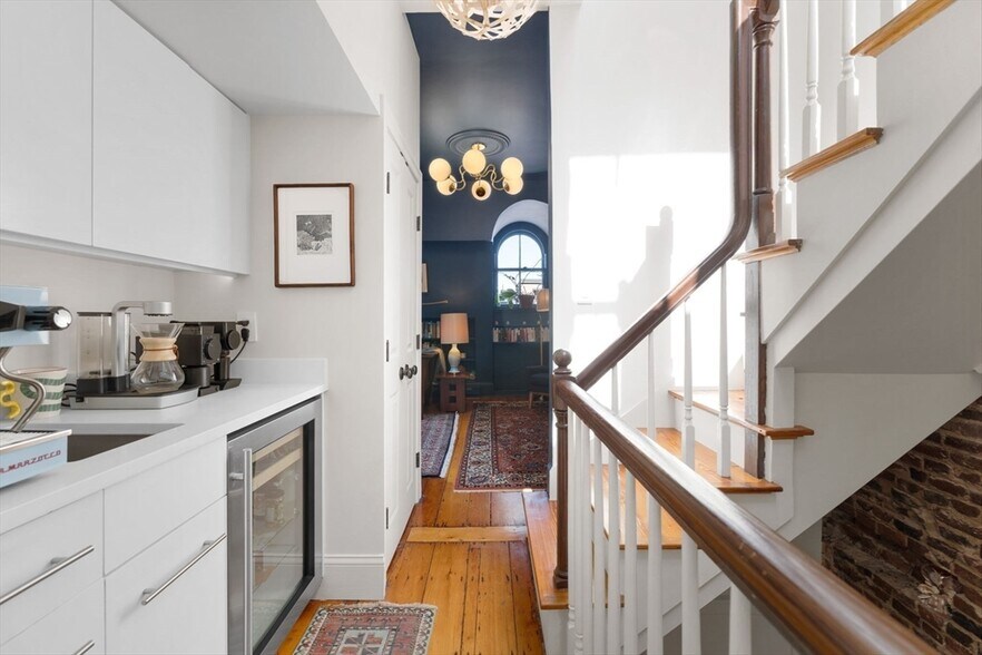 Building Photo - 312 Shawmut Ave